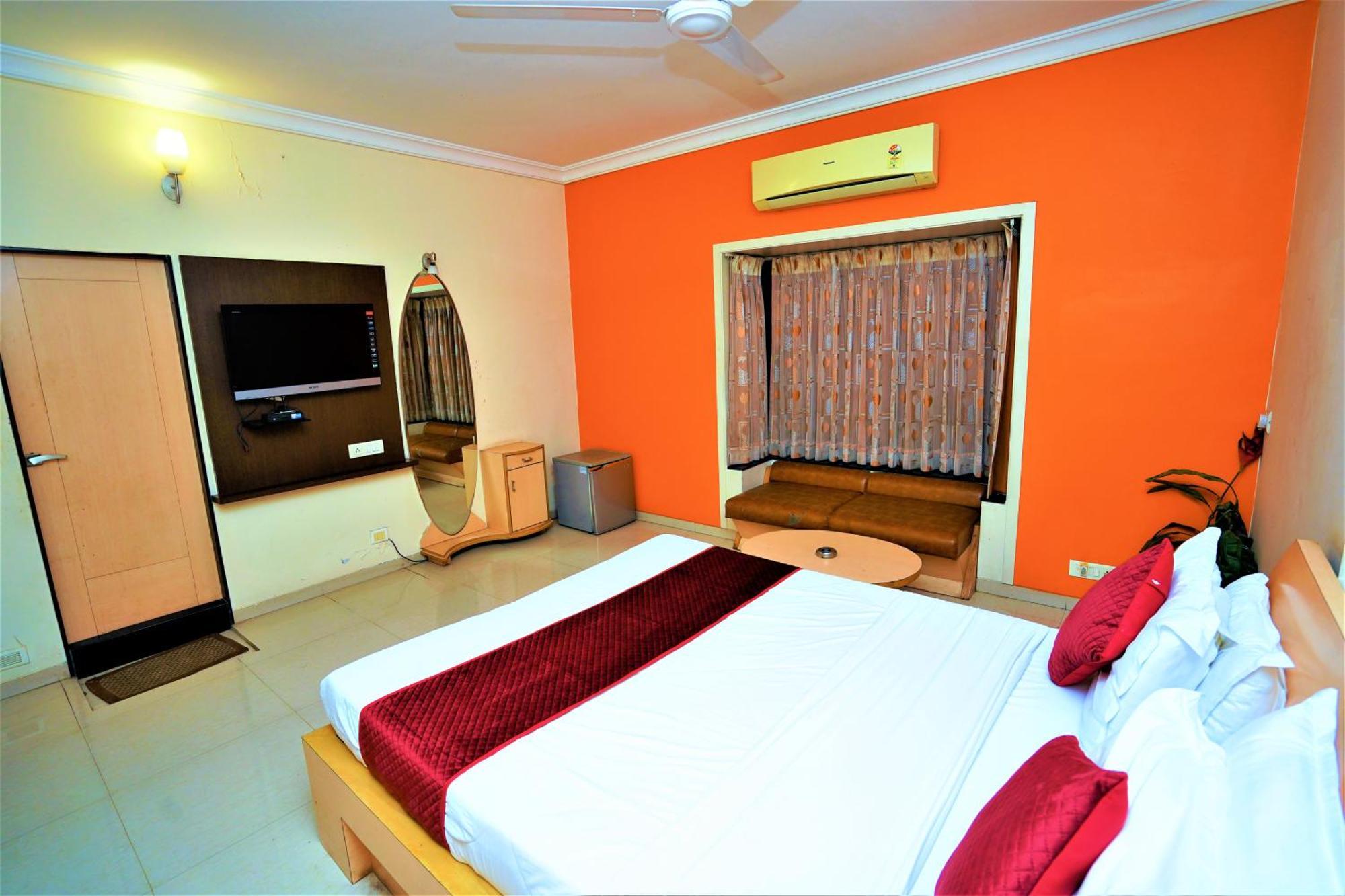New Hotel Europa Inn Rádzskot Kültér fotó